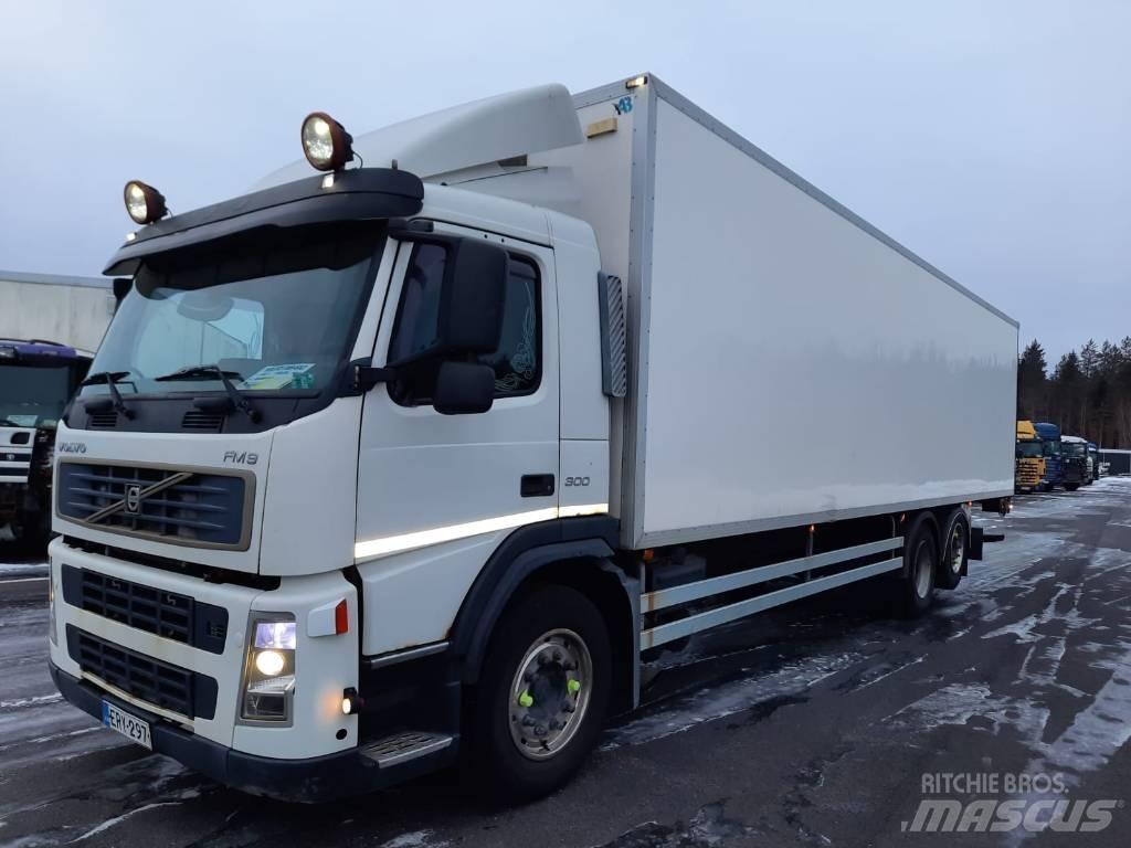 Volvo FM 9 300 Kofferaufbau