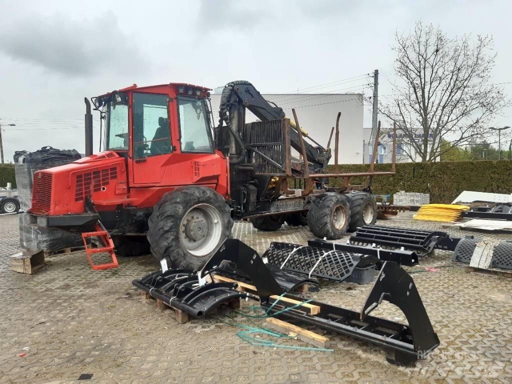 Komatsu 840 TX Forwarder