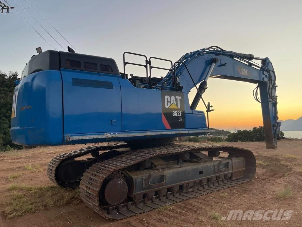 CAT 352 F XE Raupenbagger