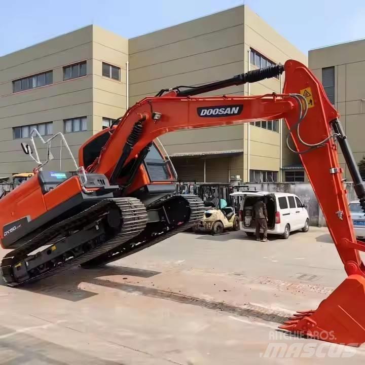 Doosan DX150 Raupenbagger