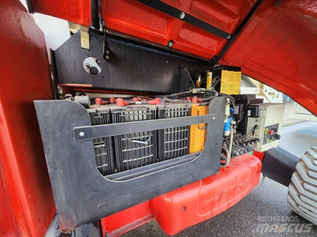 Niftylift HR 28 Gelenkteleskoparbeitsbühnen