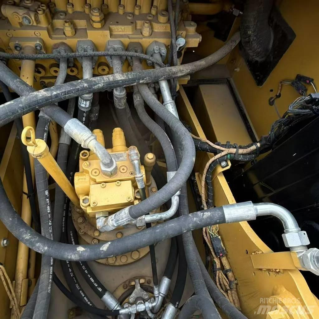 CAT 320 GC Raupenbagger