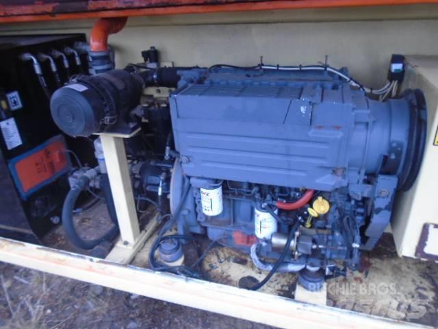 JLG 80 SL Scheren-Arbeitsbühnen