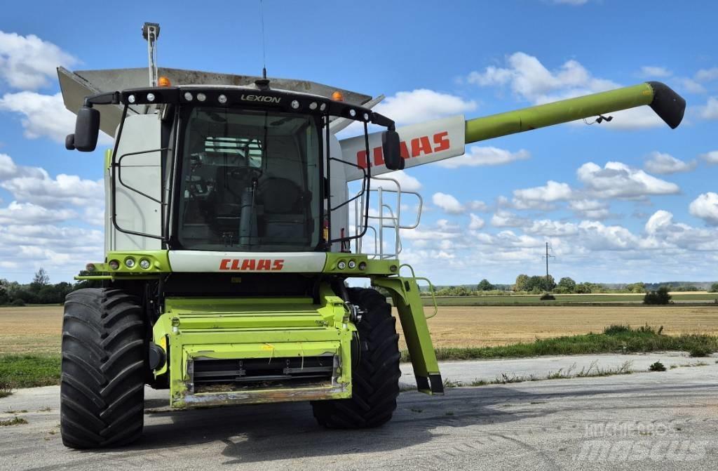 CLAAS Lexion 670 Mähdrescher