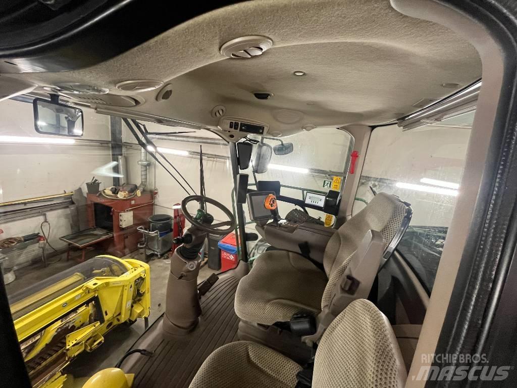 John Deere 8300i Selbstfahrende Häcksler