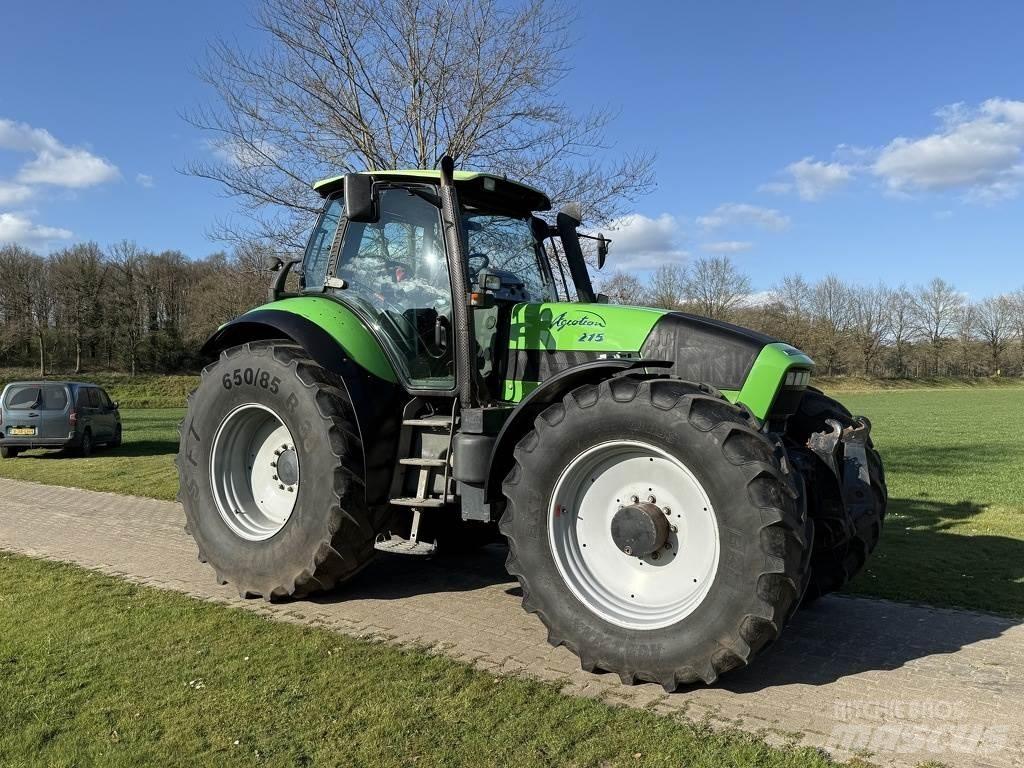 Deutz Agrotron 215 Traktoren
