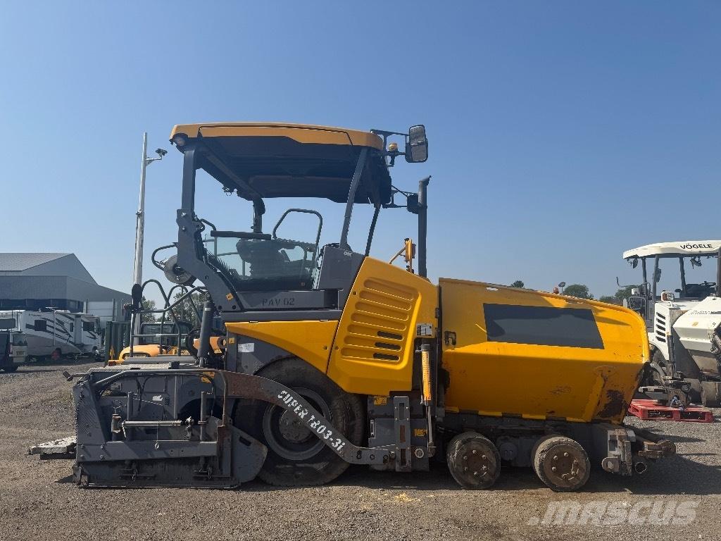 Vögele Super 1803-3i Strassenfertiger