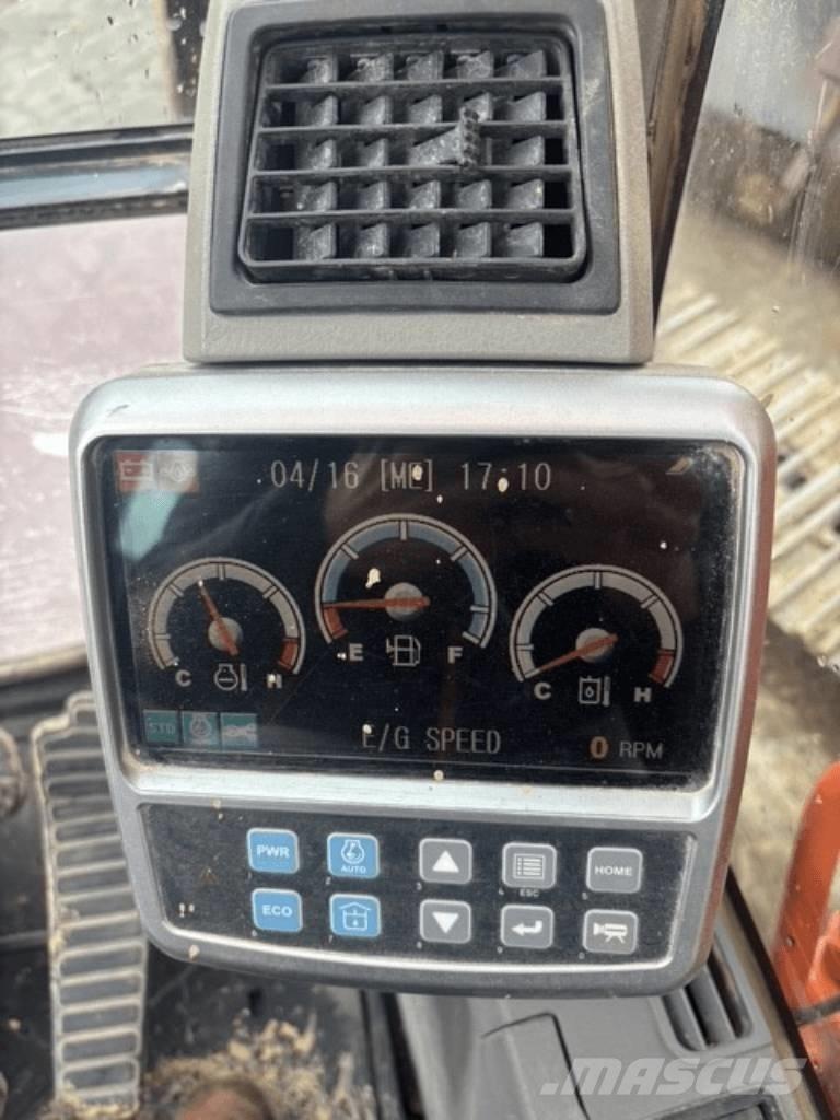 Doosan 235 LCR Raupenbagger