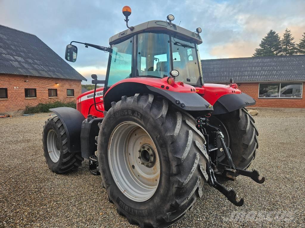 Massey Ferguson 7495 Traktoren