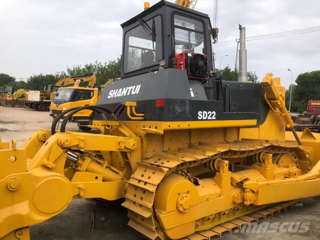 Shantui SD 22 Bulldozer