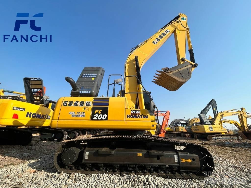 Komatsu PC 200-8 Raupenbagger
