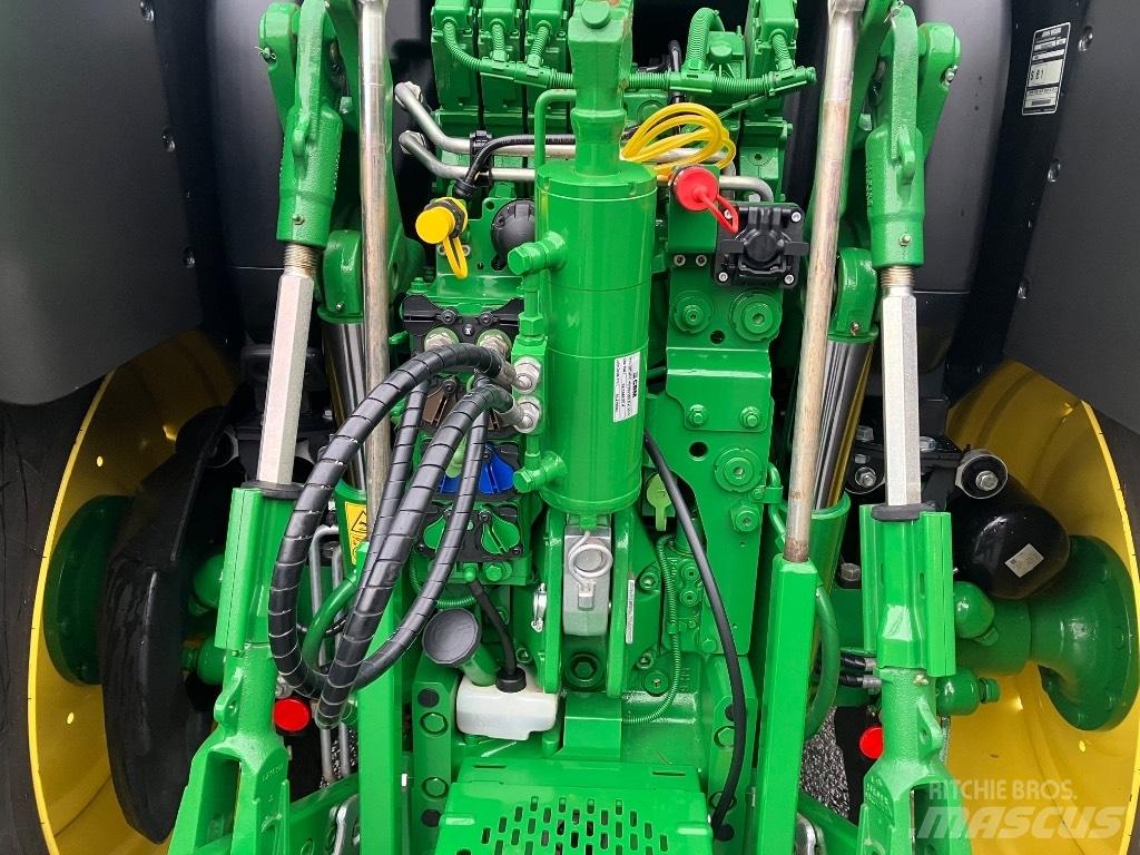 John Deere 6R150 Traktoren