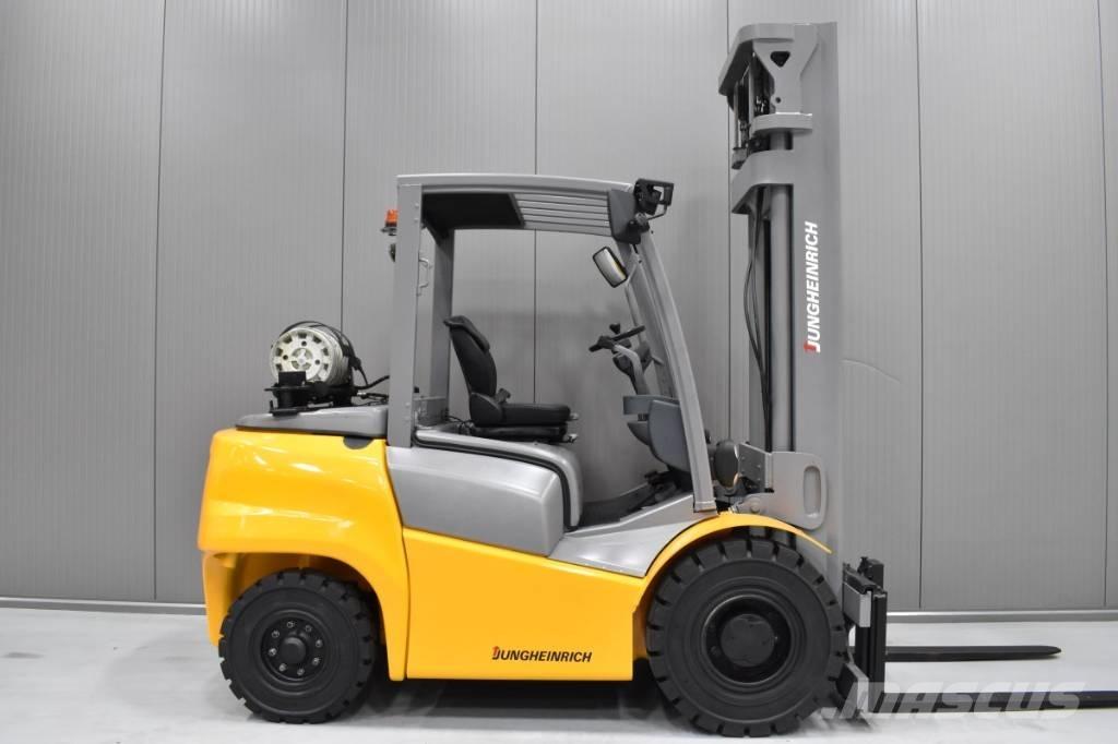 Jungheinrich TFG 540 LPG heftrucks