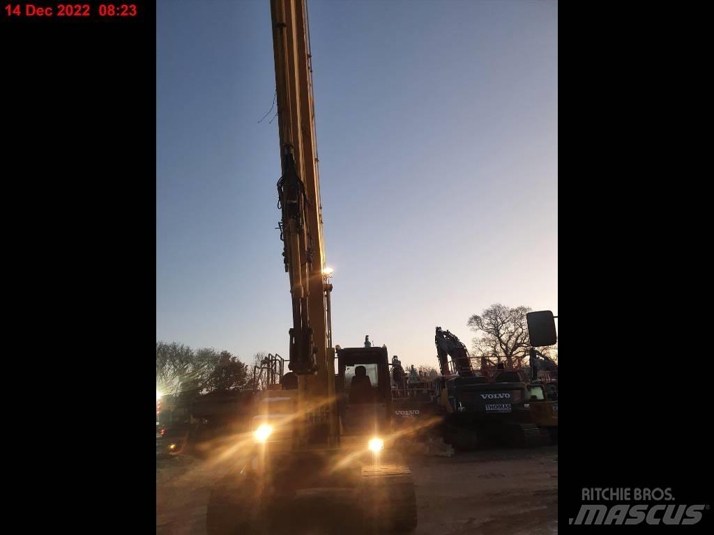 Komatsu PC210LC Long Reach Bagger