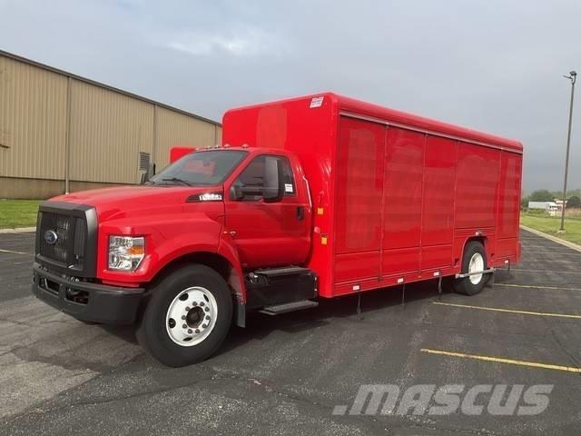 Ford F 650 Getränkewagen