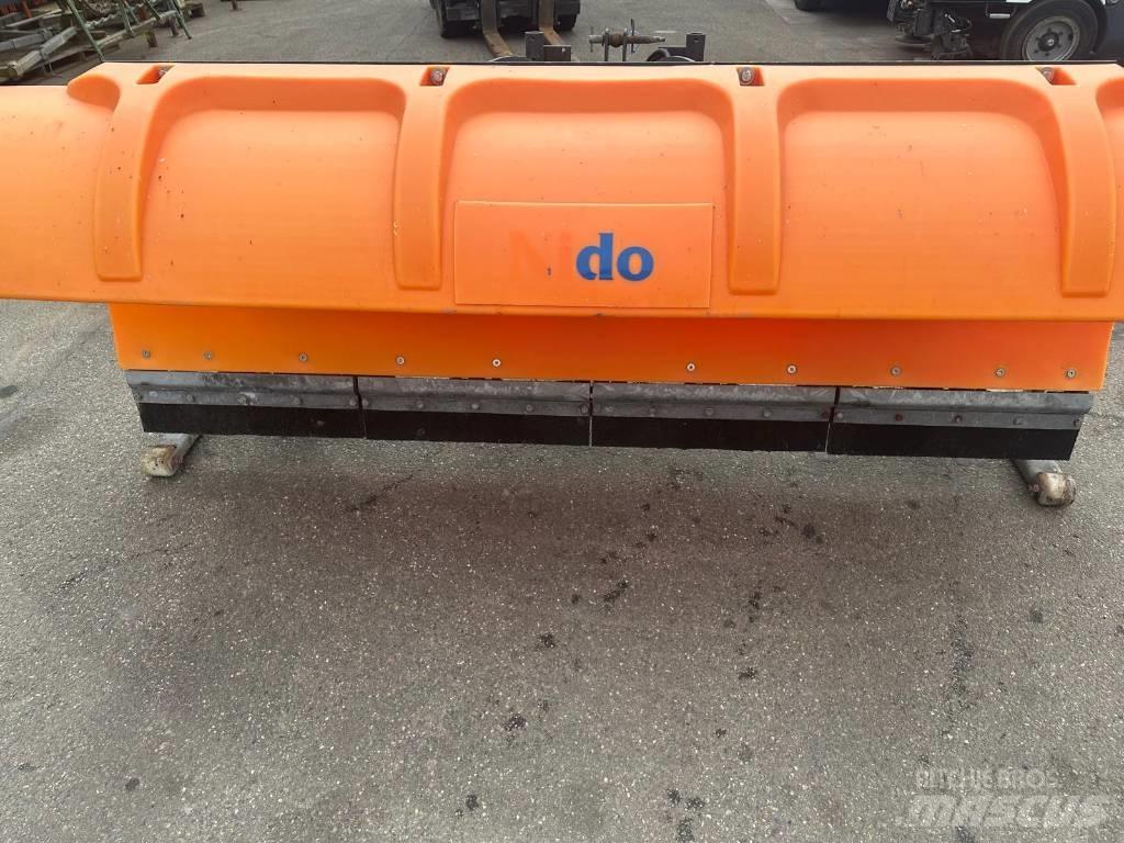 Nido SNK30 Schneeschilde und -pflüge
