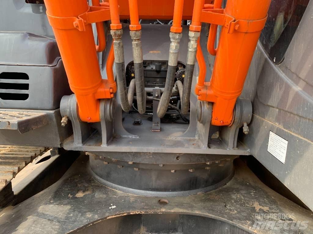 Hitachi ZX210G Raupenbagger
