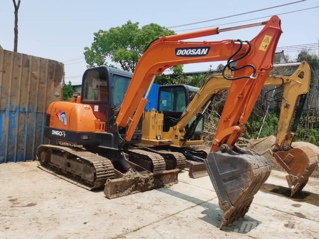 Doosan DH 60-7 Minibagger < 7t