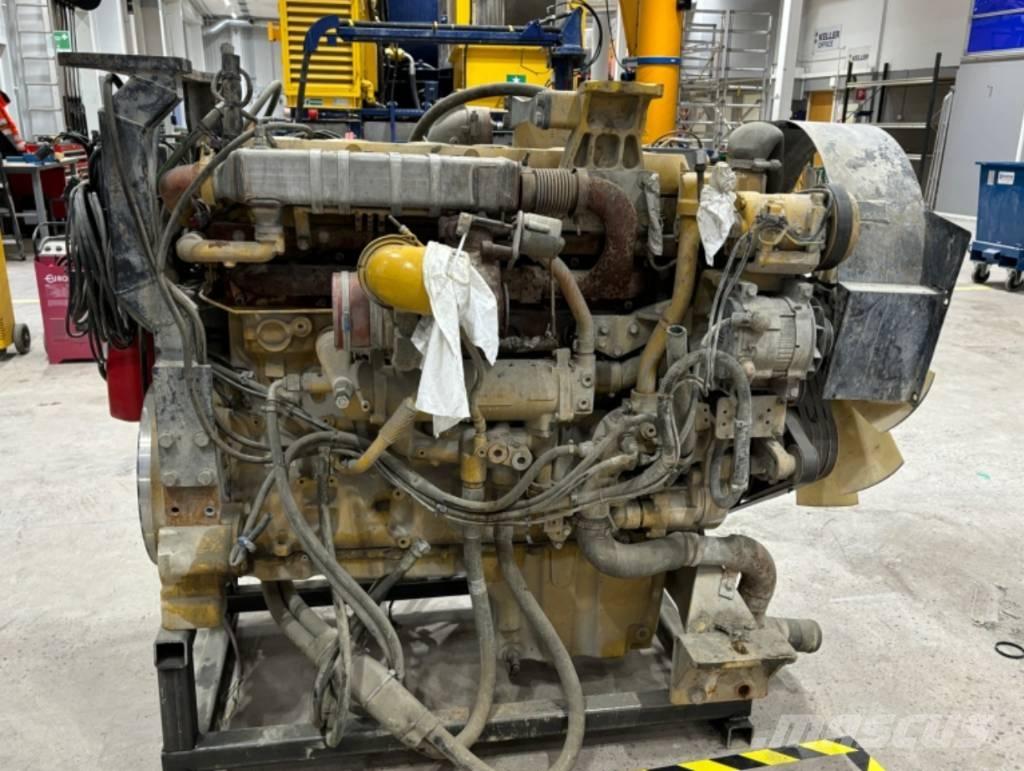 CAT C 13 Raupenbagger