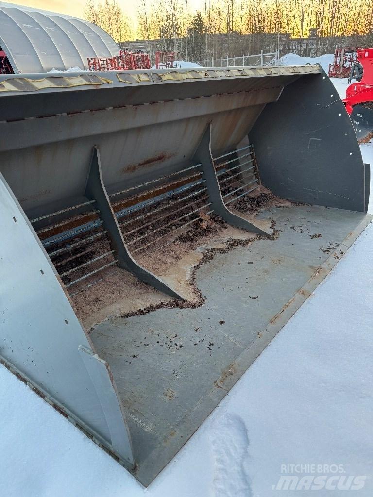 Snowek S2500 Sand- und Salzstreuer