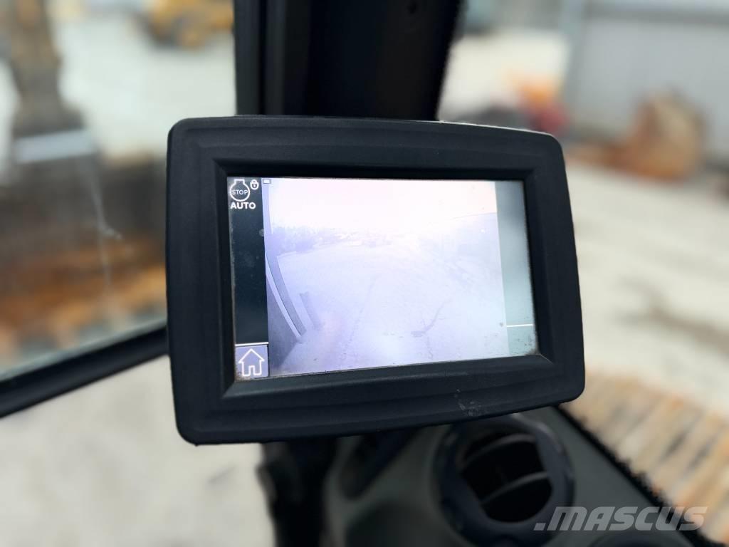 Liebherr R922 SLC Raupenbagger