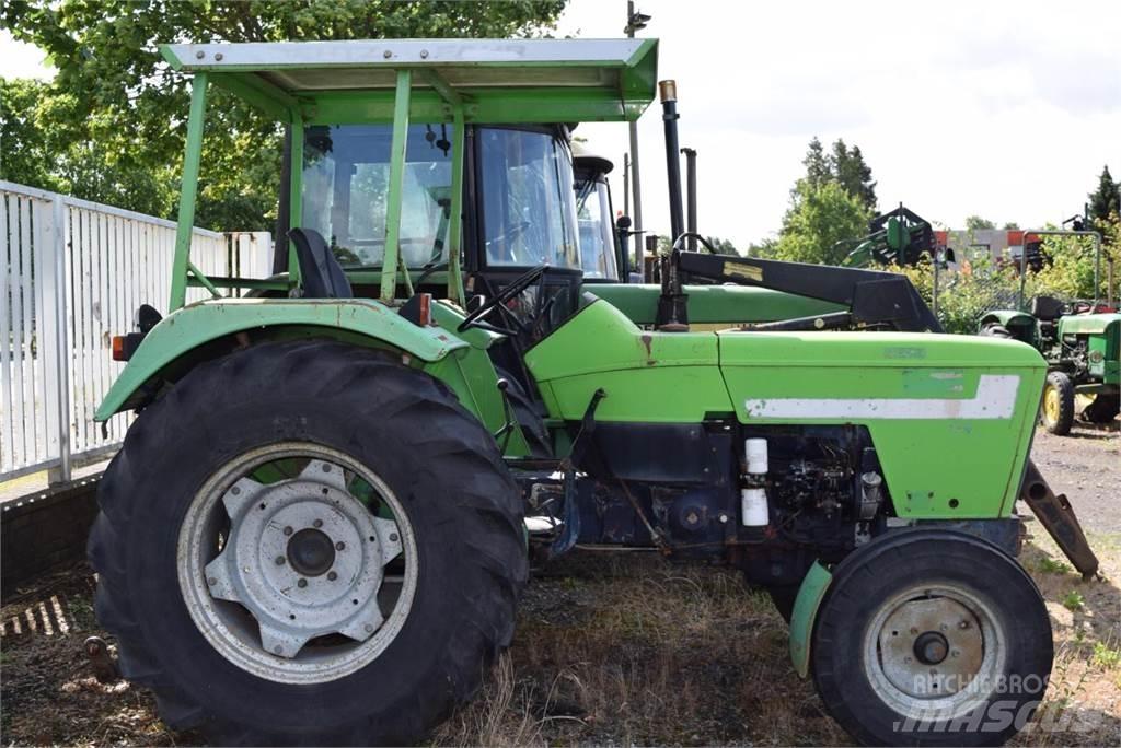 Deutz-Fahr D4507 Traktoren