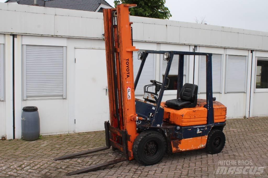 Toyota 5 FD 25 Diesel heftrucks