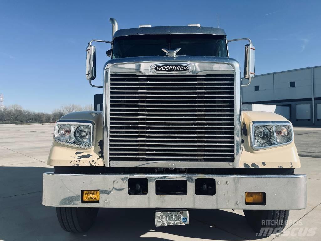 Freightliner 122 SD Sattelzugmaschinen
