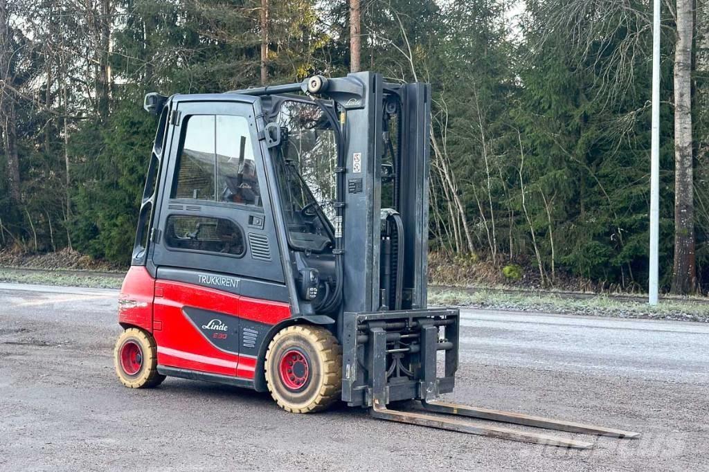 Linde E 30 Elektrische heftrucks