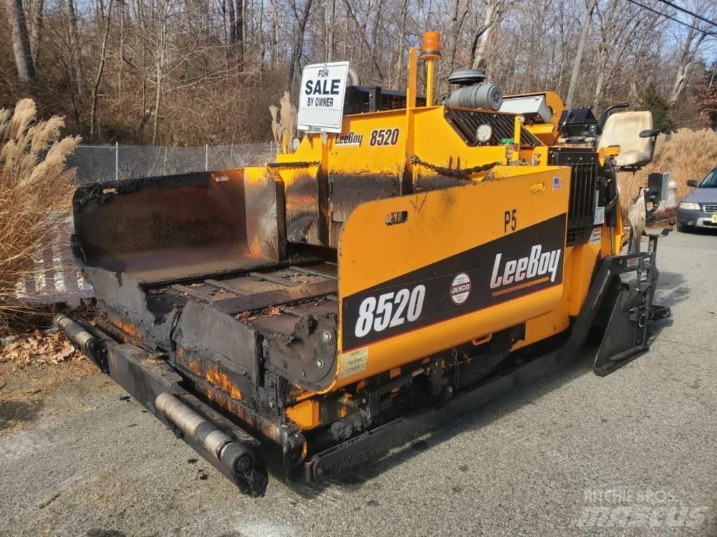 LeeBoy 8520C Strassenfertiger