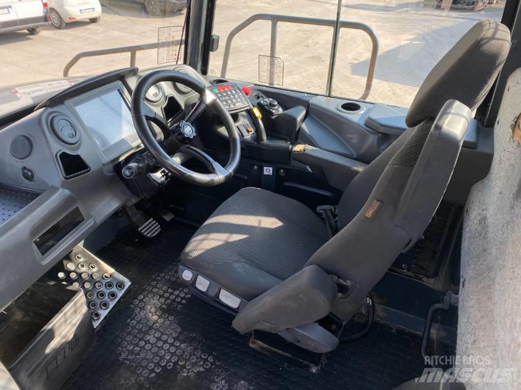 Bell ADT B30E Dumper - Knickgelenk