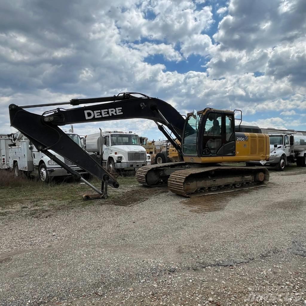 DEERE 210G Raupenbagger