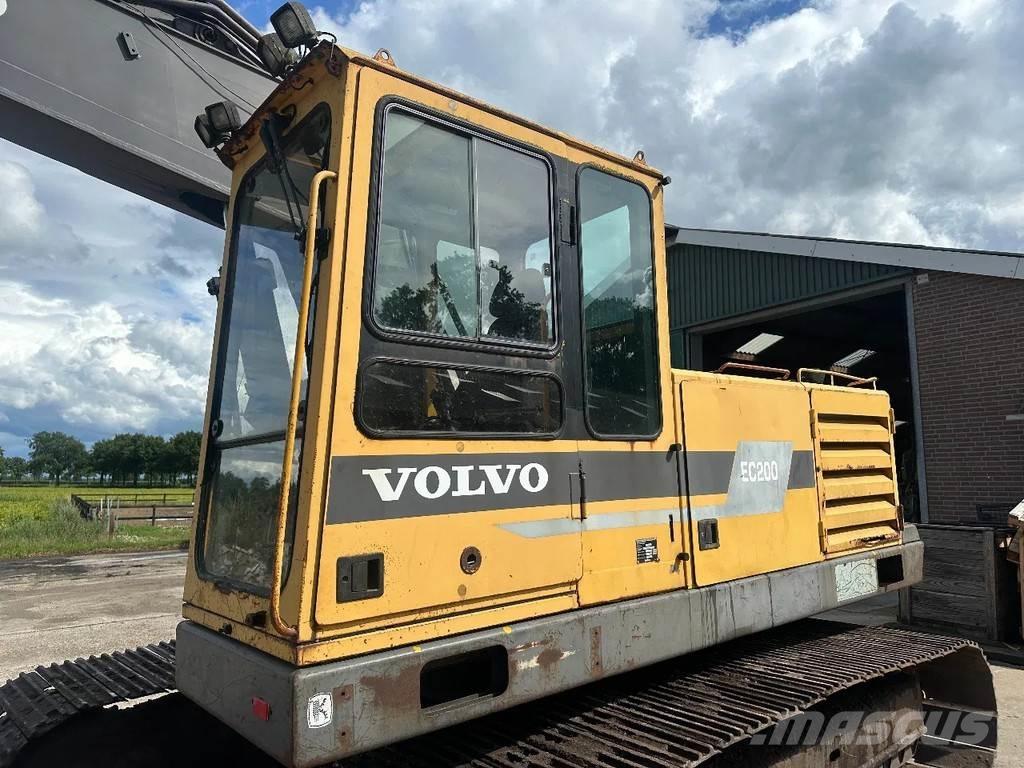 Volvo EC200 Raupenbagger