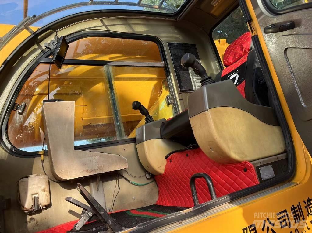 XCMG QY70KA Kranen voor alle terreinen