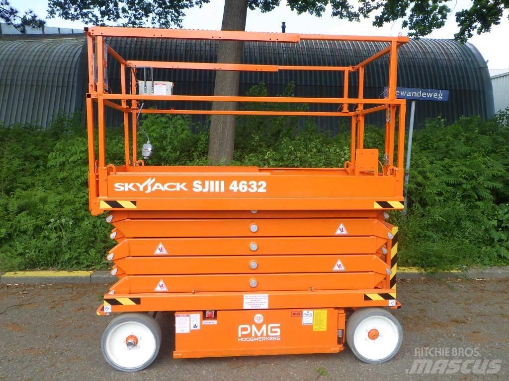 SkyJack SJ4632 Scheren-Arbeitsbühnen