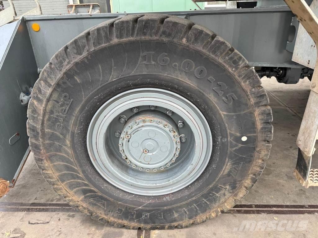 Liebherr LH 50 M Materialumschlag