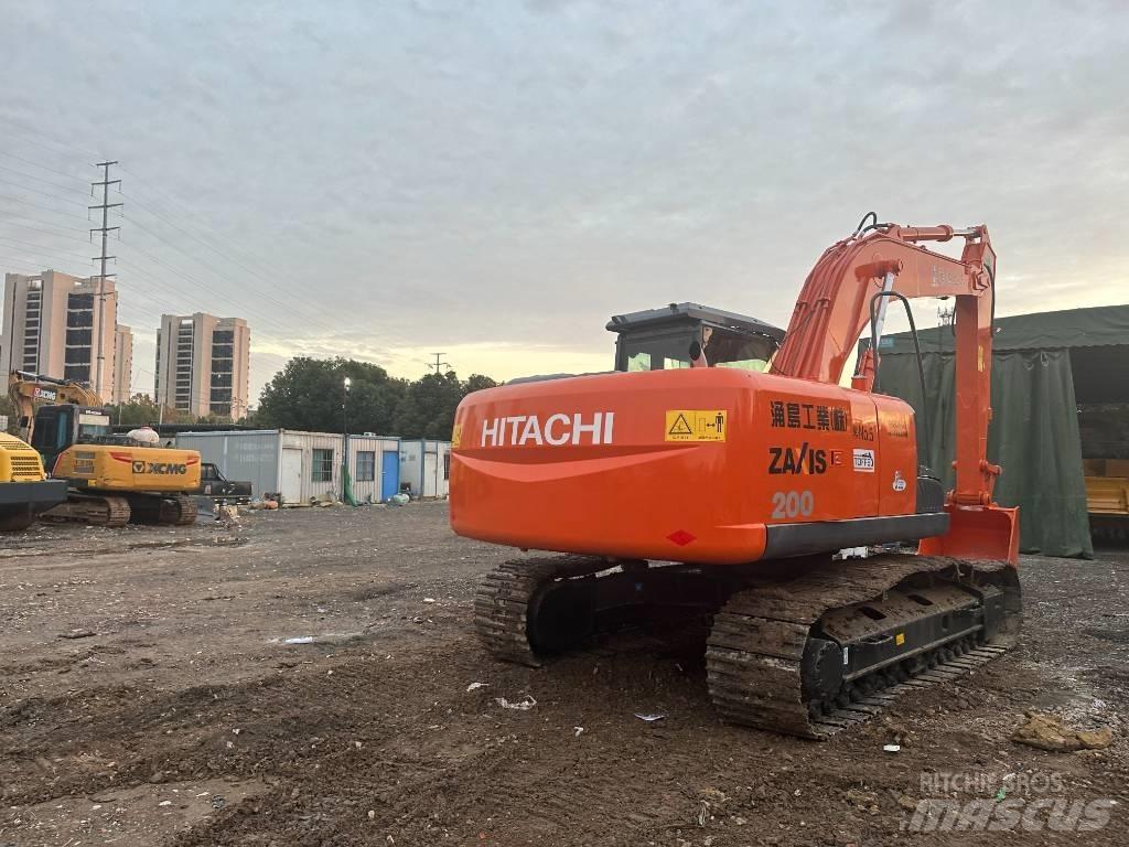 Hitachi ZX 200 Raupenbagger