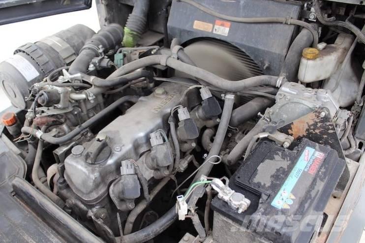 Nissan DX25LPG LPG heftrucks