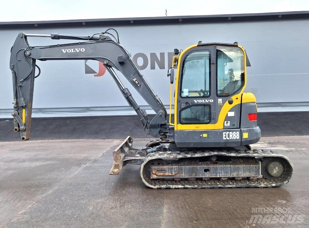 Volvo ECR88 Midibagger  7t - 12t
