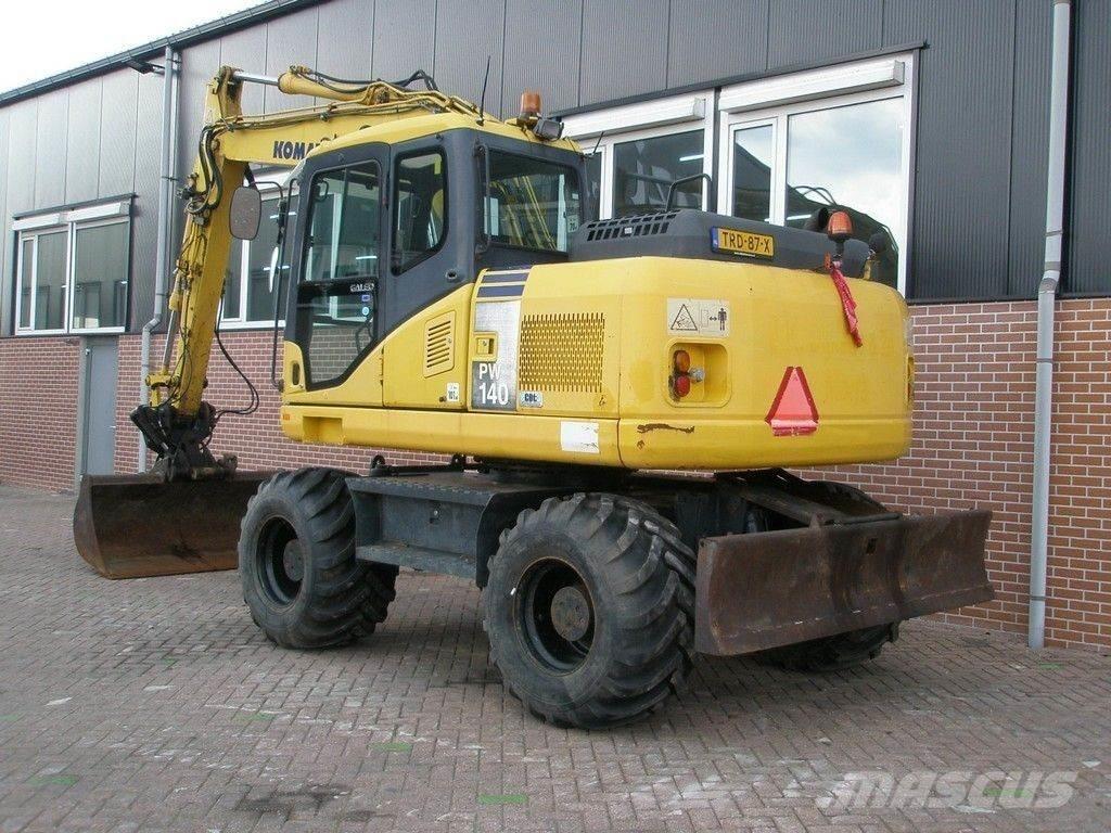 Komatsu PW140-7 Mobilbagger