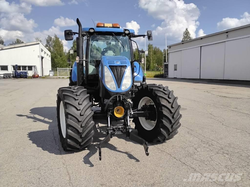 New Holland T6090 Traktoren