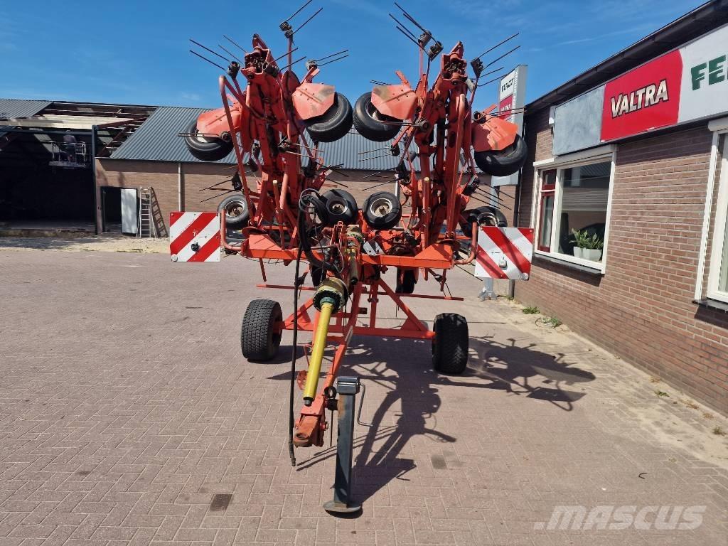 Kuhn GF 10802 T Kreiselheuer/-wender