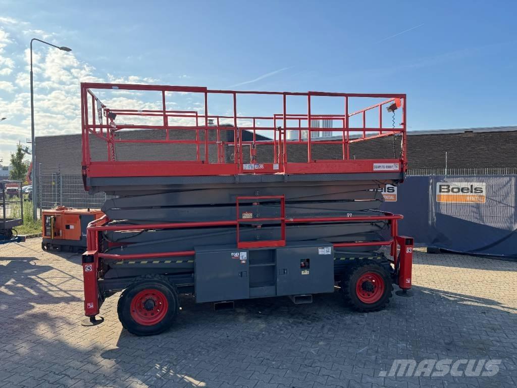 SkyJack 9250RT Scheren-Arbeitsbühnen