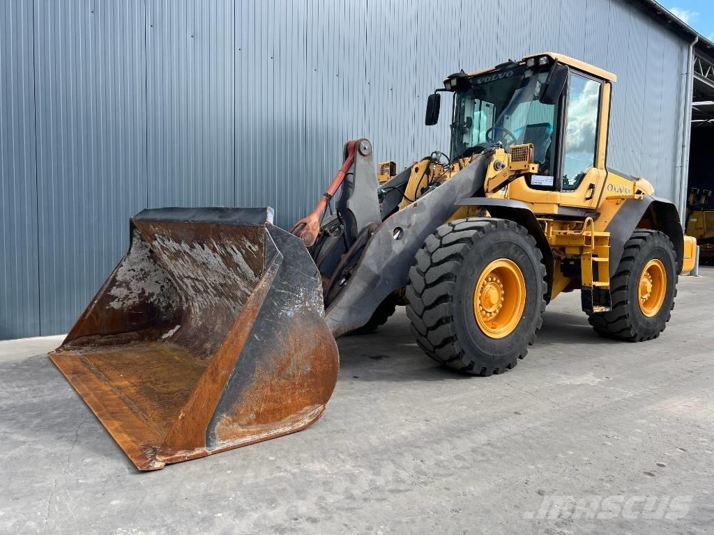 Volvo L90F Radlader