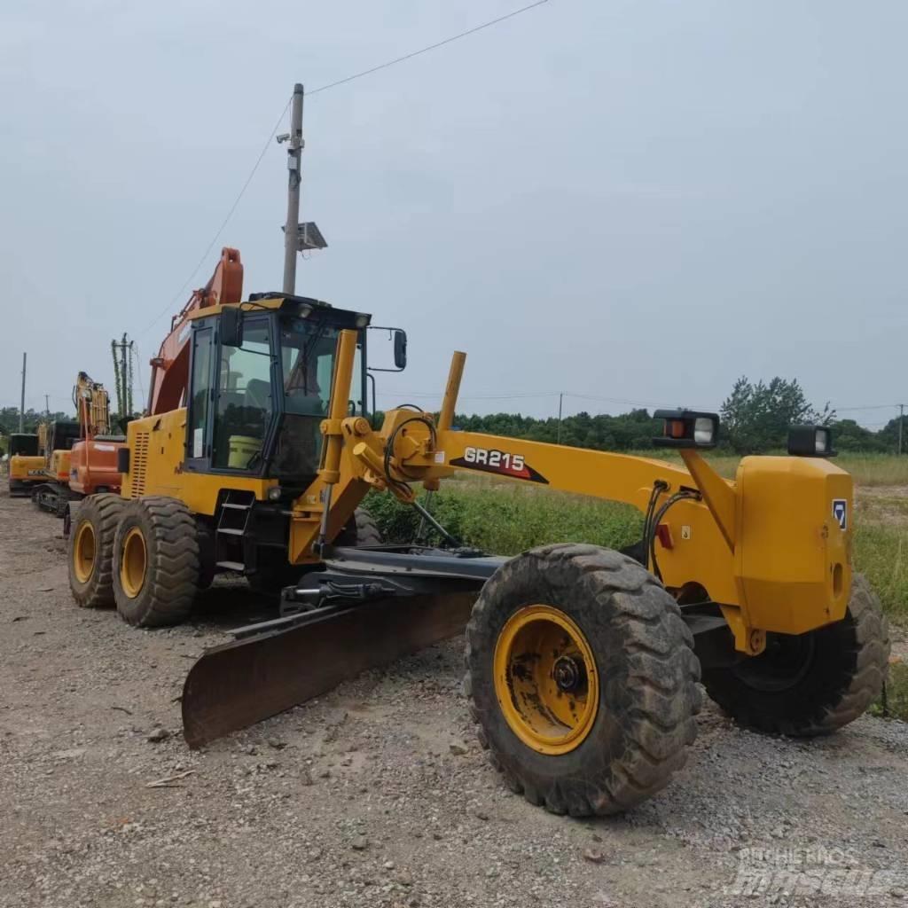 XCMG GR 215 Grader