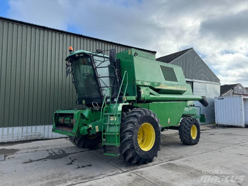 John Deere 1550 WTS Mähdrescher