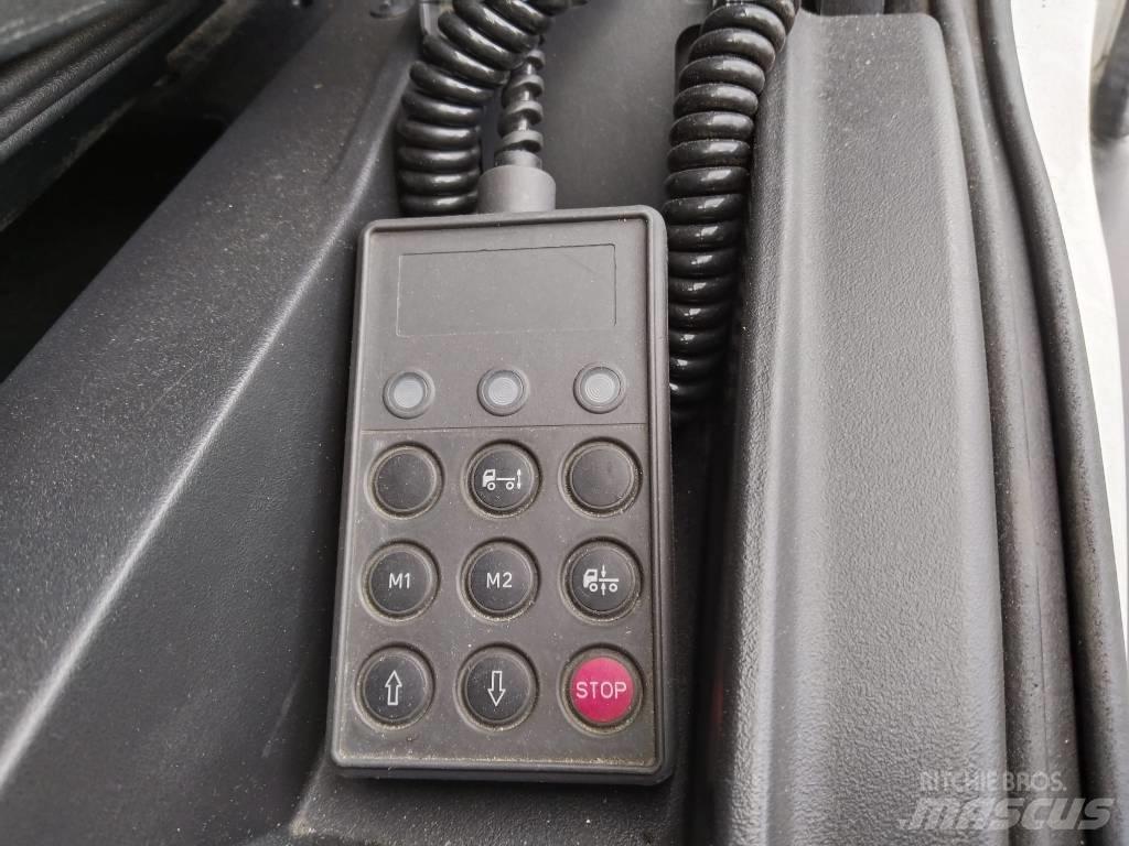 Iveco ML 120 EL 25/P Kofferaufbau
