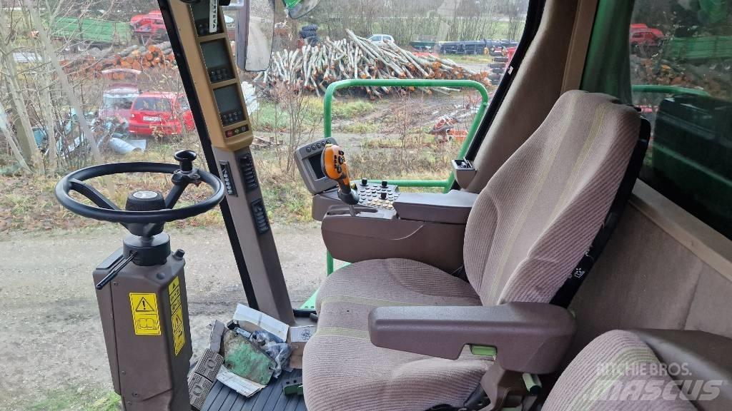 John Deere S 690 Mähdrescher