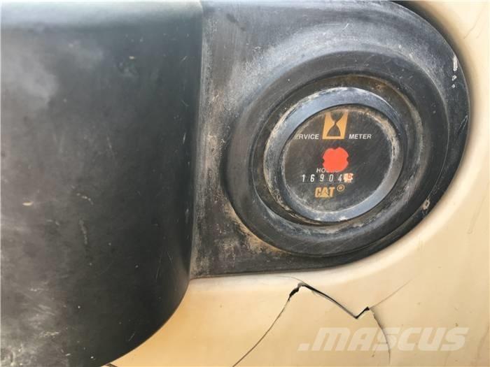 CAT 325 CL Raupenbagger