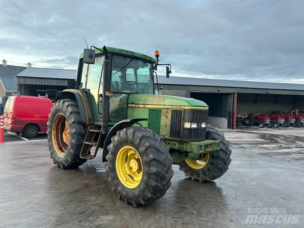 John Deere 6600 Traktoren
